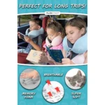 Drei Kinder sitzen entspannt in einem Auto und tragen Nackenhörnchen für Kleinkinder in Blau und Rosa. Sie sind in Bücher und ein Spiel vertieft. Darunter werden die Eigenschaften der Nackenhörnchen hervorgehoben: Memory Foam für optimalen Komfort, atmungsaktives Material für Luftzirkulation und eine besonders weiche Oberfläche, symbolisiert durch ein schlafendes Kätzchen.
