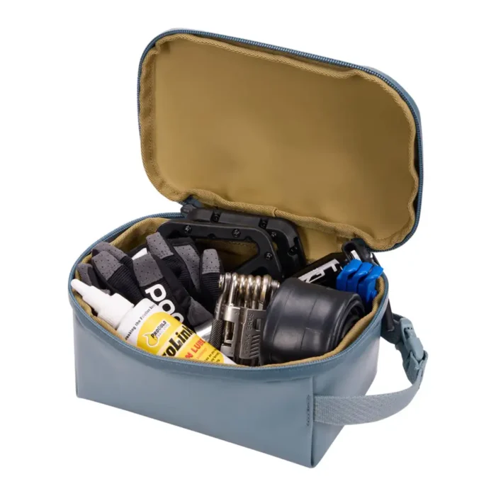 Thule Chasm Small Blau