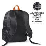Rückseite des schwarzen Reiserucksacks von Go Travel mit verstellbaren, gepolsterten Schultergurten.