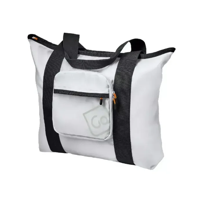 Faltbare Tragetasche von Go Travel in Weiss mit schwarzen Tragegriffen und Fronttasche.